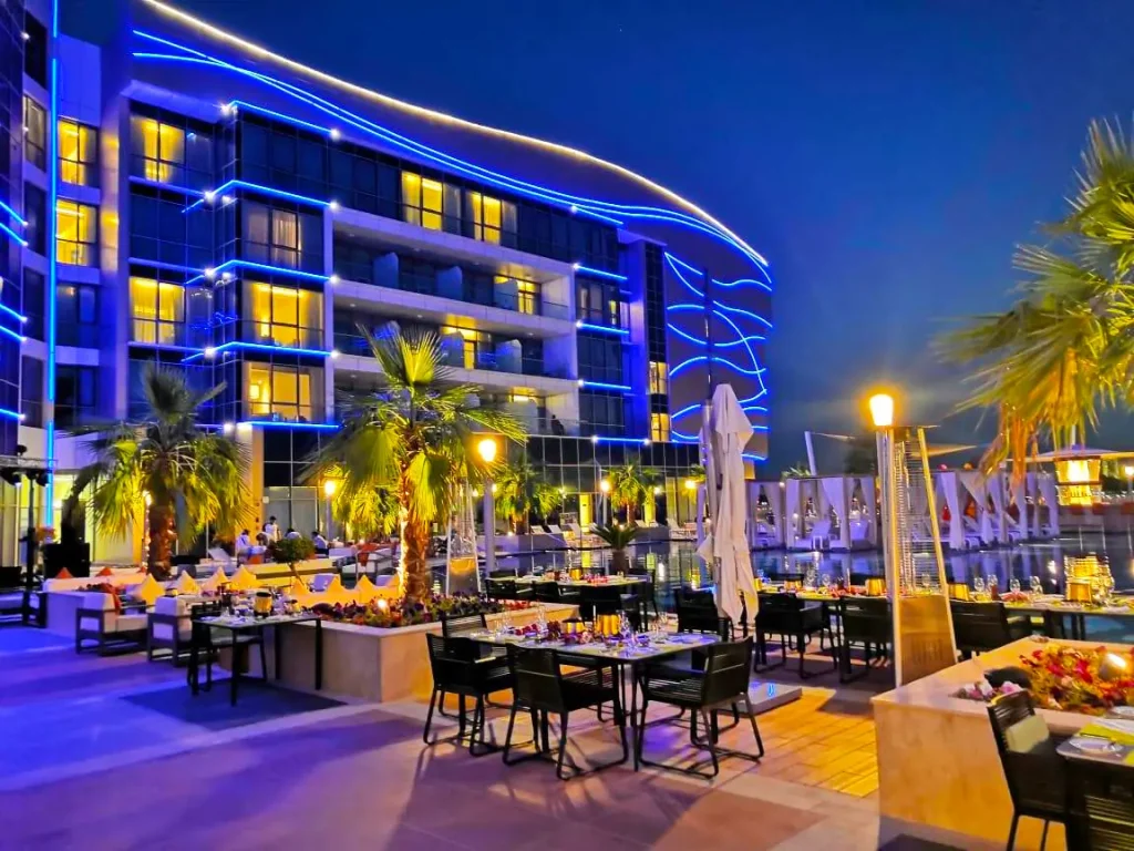 Royal-M-Hotel-Resort-Abu-Dhabi-1